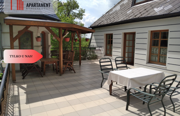 Dom Seniora - Dworek,Pensjonat