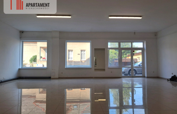 Zadbany Lokal Handlowy w centrym Złotowa