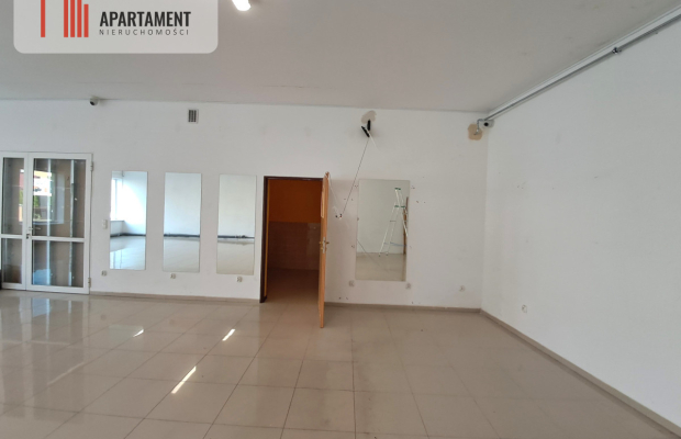 Zadbany Lokal Handlowy w centrym Złotowa