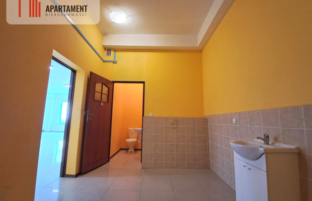 Zadbany Lokal Handlowy w centrym Złotowa