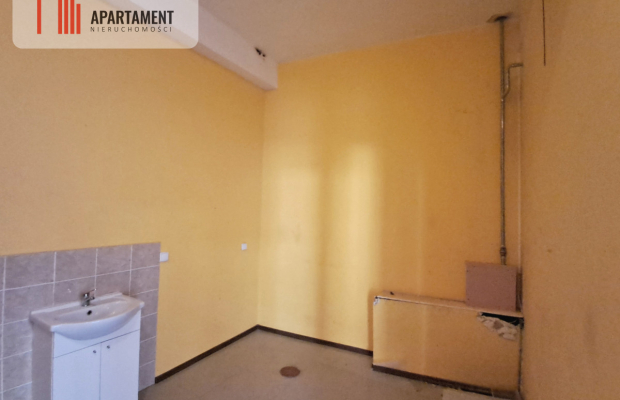 Zadbany Lokal Handlowy w centrym Złotowa