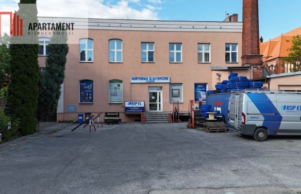 Lokal użytkowy na wynajem lub sprzedaż w centrum!