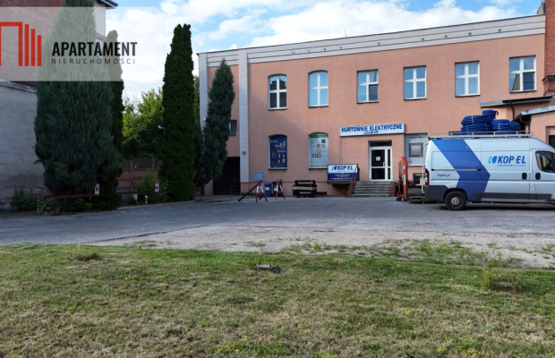 Lokal użytkowy na wynajem lub sprzedaż w centrum!