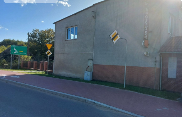 Na wynajem !  Lokal z potencjałem w Godziszewie