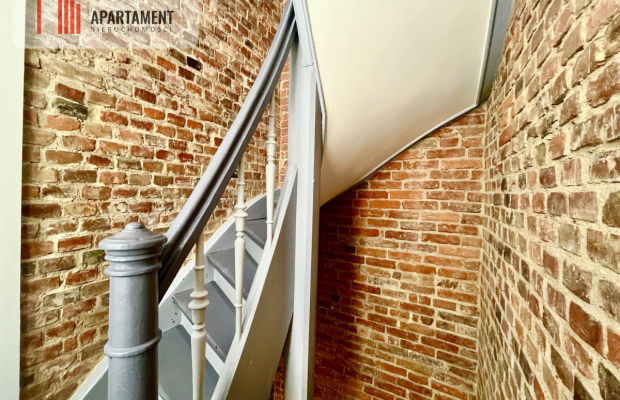 1 piętro, centrum, po remoncie, niski czynsz najmu