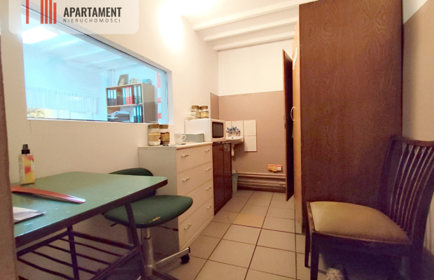 Lokal handlowy, sklep, salon urody, magazyn.