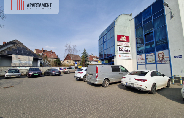 Salon fryzjerski w topowej lokalizacji!