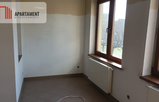 Duży lokal komercyjny do wynajęcia – Chodzież