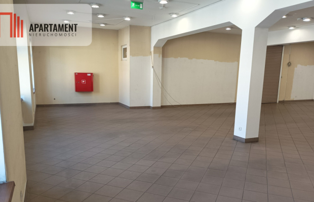 Duży lokal komercyjny do wynajęcia – Chodzież