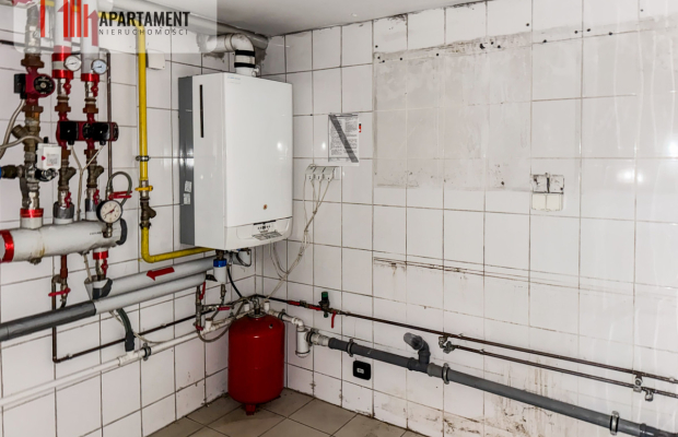 Lokal handlowo-usługowy Nakło 620m² d. lokalizacja