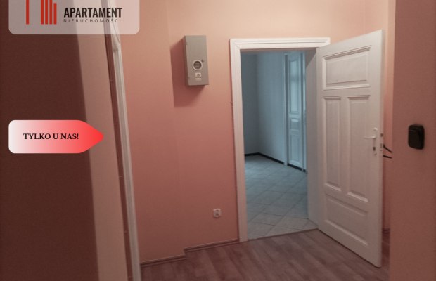 TYLKO U NAS !!! ATRAKCYJNY LOKAL W CENTRUM