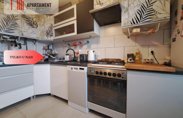 62 m2/rozkład/3 pokoje/balkon!