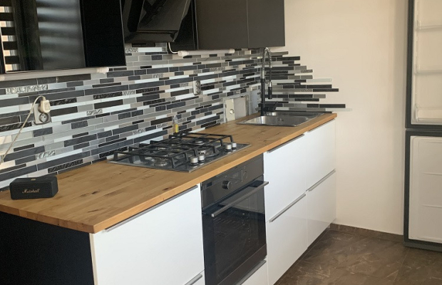 Śródmieście. Teren ogrodzony.