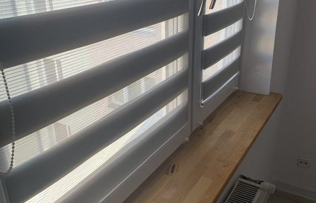 Śródmieście. Teren ogrodzony.