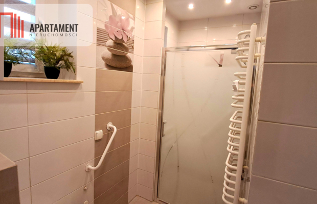 Nowa cena!Duże mieszkanie na parterze w centrum!!!