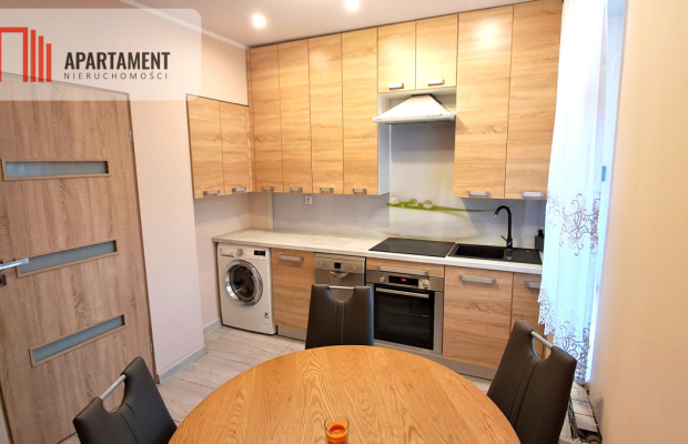 Nowa cena!Duże mieszkanie na parterze w centrum!!!