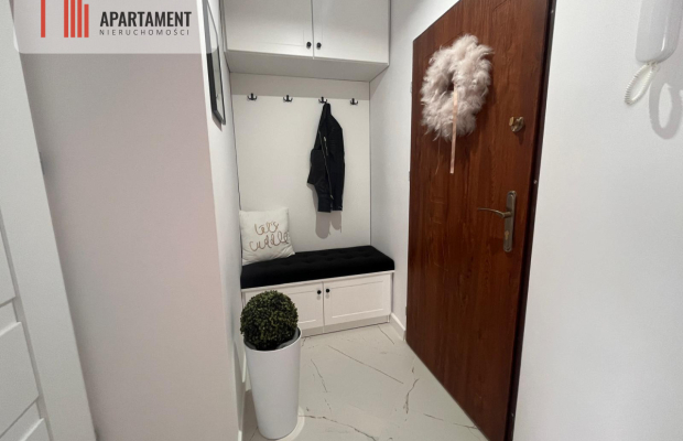 Kawalerka na 1 piętrze w centrum