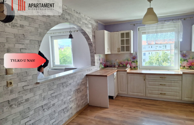 4 pokoje/komórka/piwnica/strych/ogrodzone podwórze