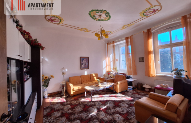 Wyjątkowe mieszkanie w zabytkowej kamienicy