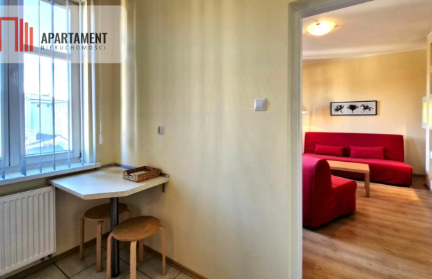 Budynek 2004-lokal umeblowany - od zaraz