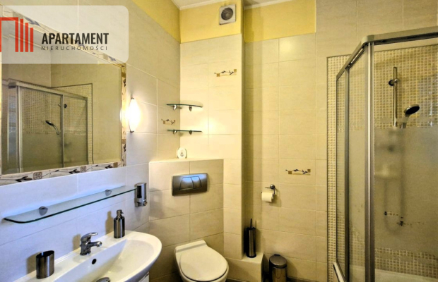 Budynek 2004-lokal umeblowany - od zaraz