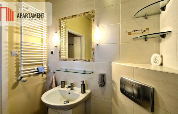 Budynek 2004-lokal umeblowany - od zaraz