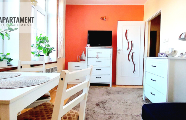 Mieszkanie bezczynszowe 2 pokoje 2 piętro centrum