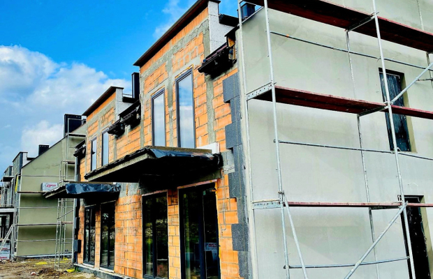 3 pokojowe z tarasem i ogrodem!