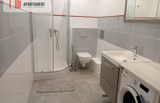 2 pokoje/41 m2/loggia/m.postojowe/winda