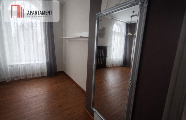 Mieszkanie na pierwszym piętrze z garażem!