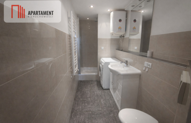 Mieszkanie na pierwszym piętrze z garażem!