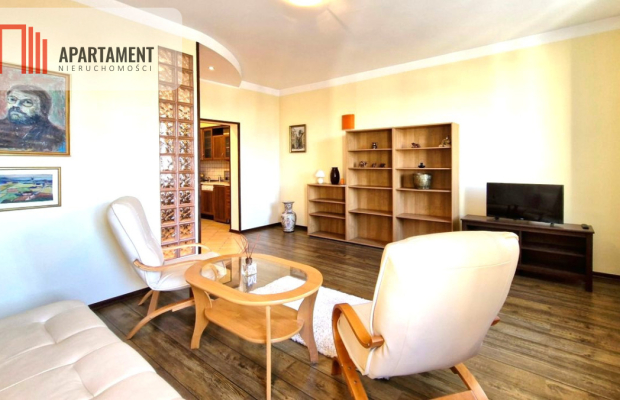 Budynek 2004-lokal umeblowany - od zaraz