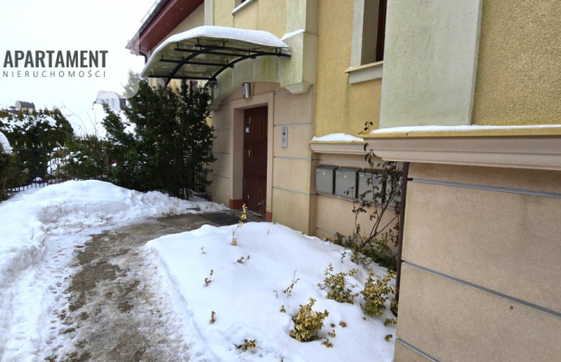 Wyjątkowe mieszkanie z ogrodem i basenem-Straszyn