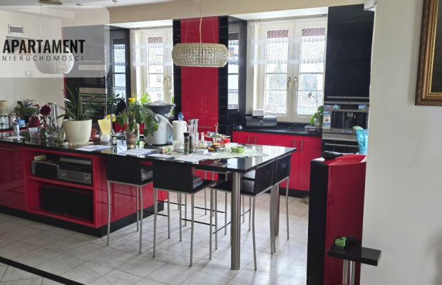 Wyjątkowe mieszkanie z ogrodem i basenem-Straszyn