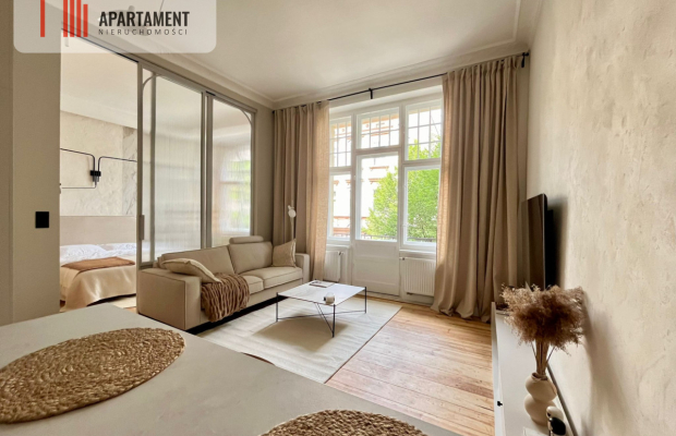 Prestiżowy apartament do zamieszkania, Śródmieście