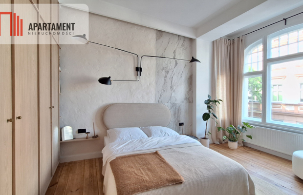 Prestiżowy apartament do zamieszkania, Śródmieście