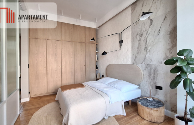 Prestiżowy apartament do zamieszkania, Śródmieście