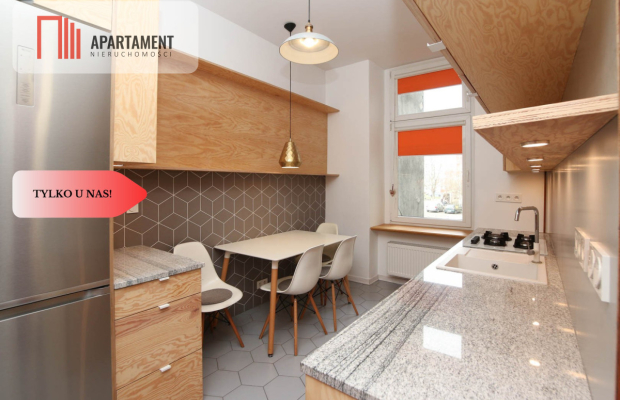 3 przestronne pokoje/balkonem/komórka lokatorska