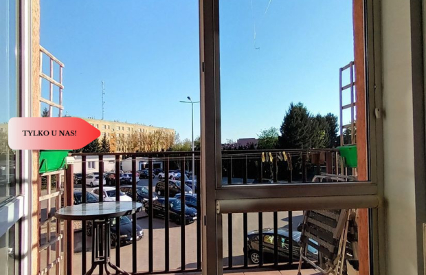 Słoneczne mieszkanie z garderobą i aneksem