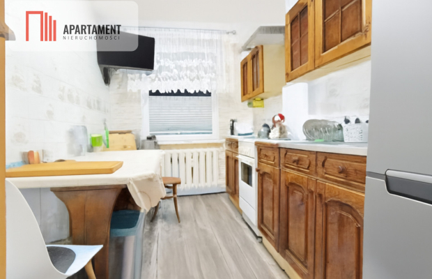 Z widokim na panoramę, niższa cena.