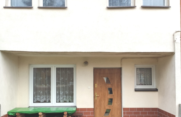 Mieszkanie w zabudowie szeregowej w Kępicach.