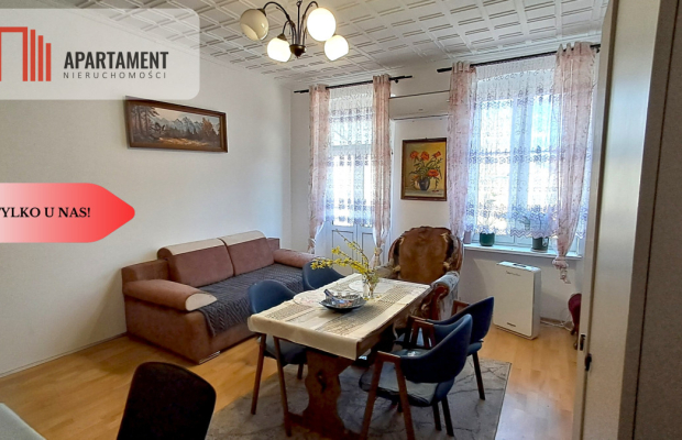 Klimatyczne, bezczynszowe mieszkanie w kamienicy!