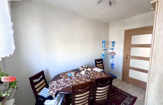 4 pokojowe mieszkanie. osiedle lotnisko