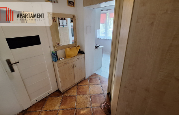 2 pokoje- do zamieszkania, parter, blisko centurm