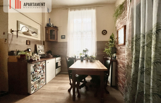 centrum, duża loggia, dobra inwestycja