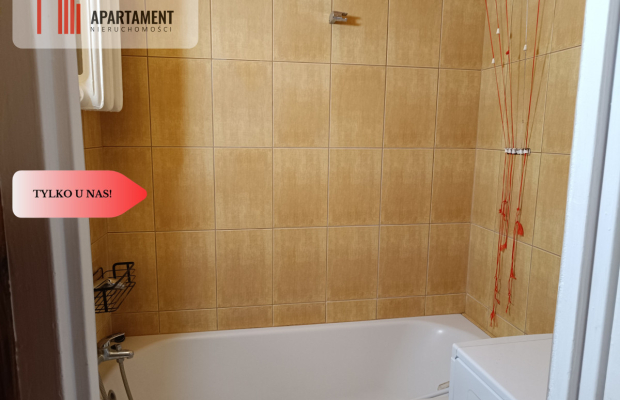 Trze pokoje z balkonem. 58m2.1 piętro.Wynajmę.