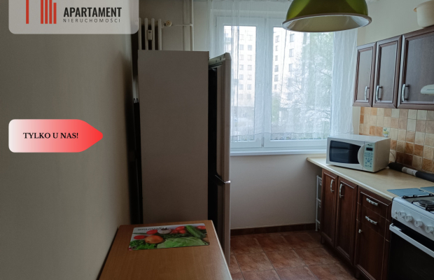 Trze pokoje z balkonem. 58m2.1 piętro.Wynajmę.