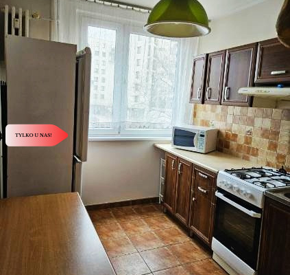 Trze pokoje z balkonem. 58m2.1 piętro.Wynajmę.