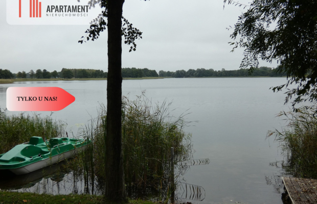 Działka z linią brzegową nad jeziorem Ostrowickim