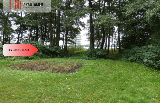 Działka z linią brzegową nad jeziorem Ostrowickim